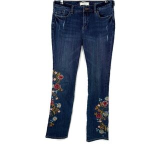 Sundance Blue Jeans with Vibrant Floral Design Magnolia Fit 27